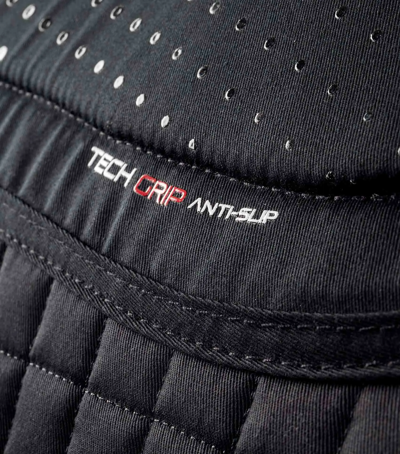 Close Contact Tech Grip Pro Anti-Slip Saddle Pad - Dressage Square Black