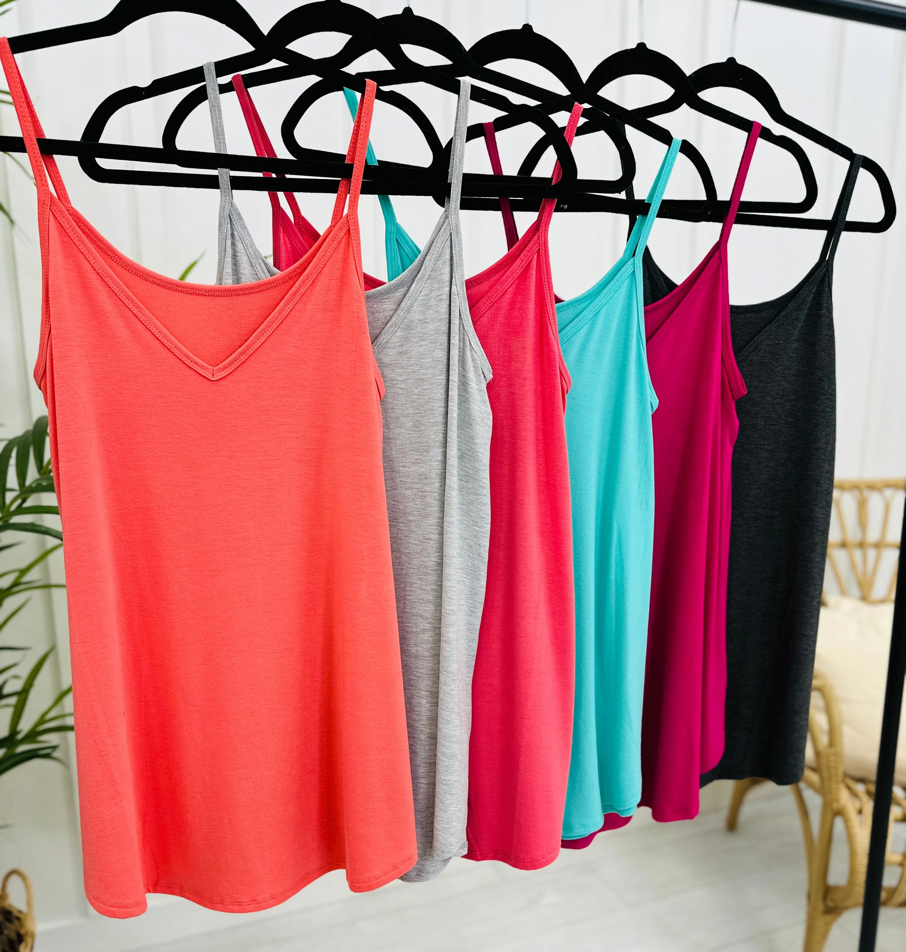 DOORBUSTER! REG/CURVY Leaving Me Speechless Tank Top- Multiple Colors!