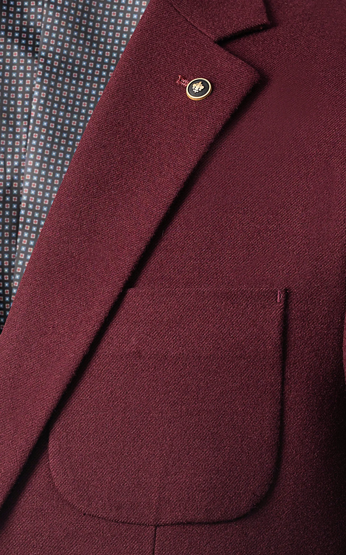 EXECUTIVE TAILORED MEN'S COAT MAROON