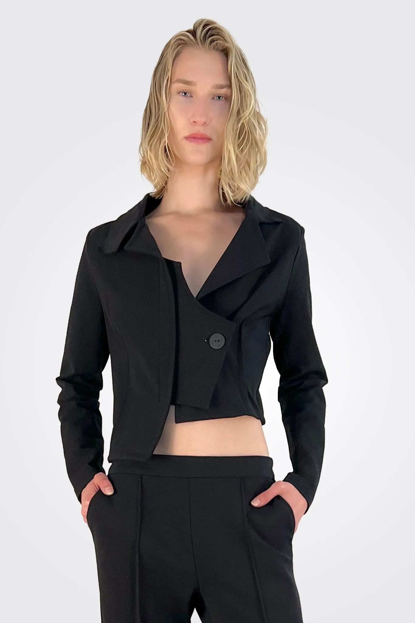 Nusa Asymmetrical Jacket - Black