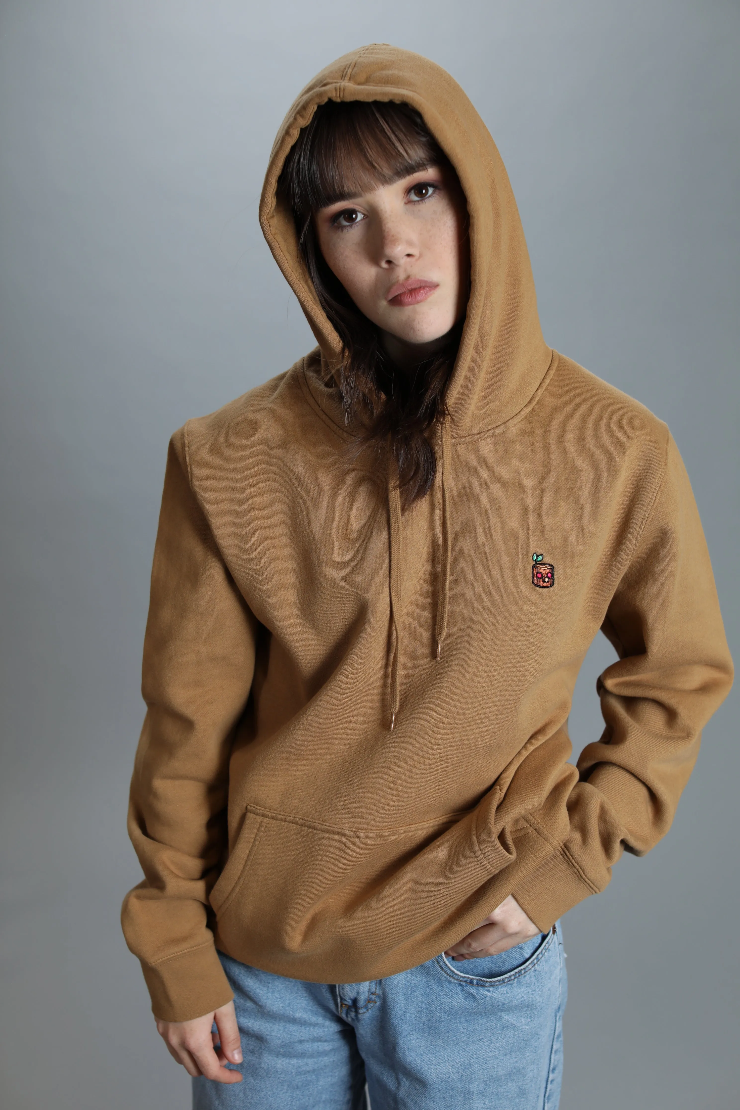 TEKKEN - 'Mokujin' Small Logo Embroidered Pullover Hoodie - Camel