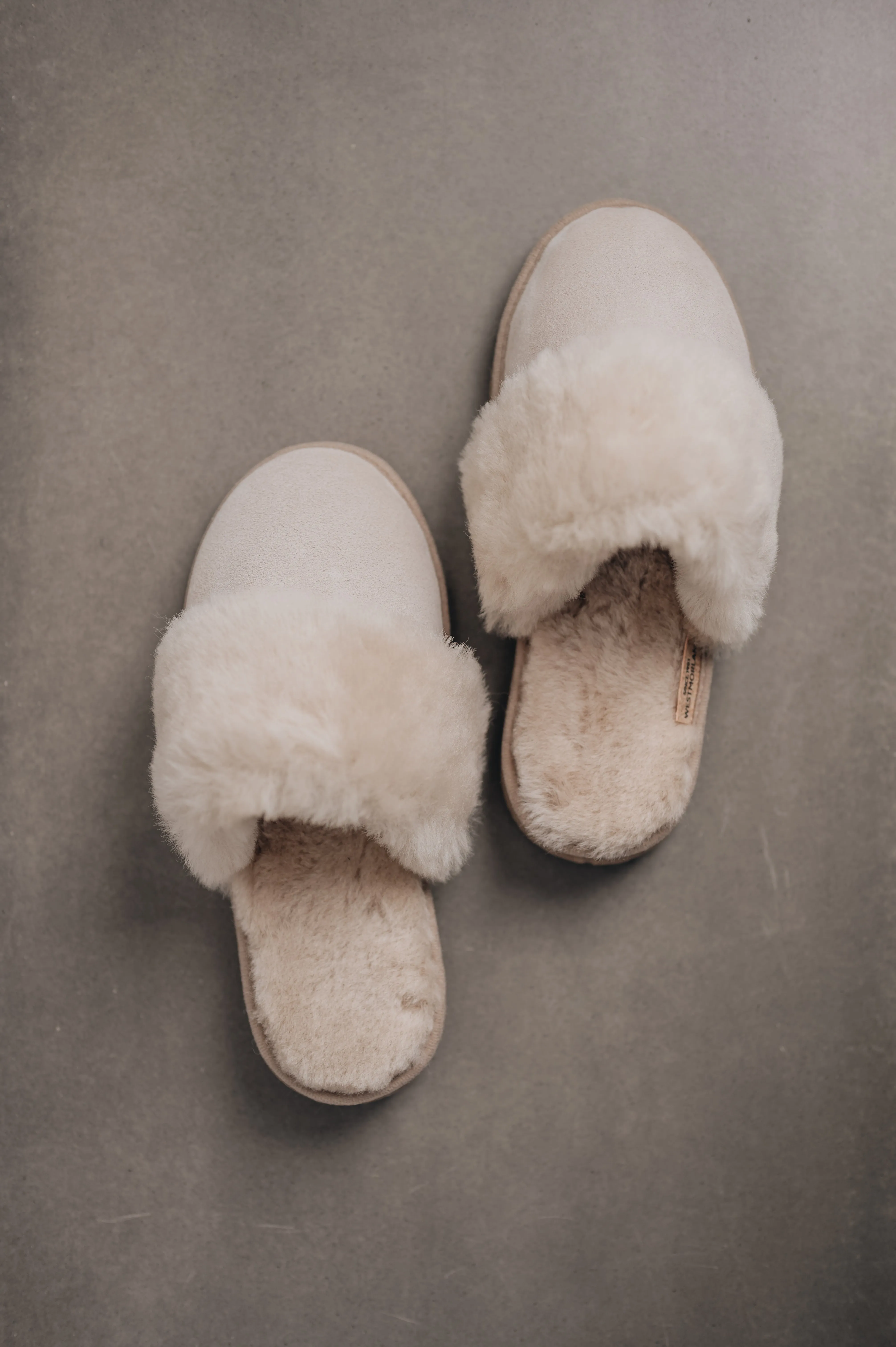 Women's Sheepskin Slip-on Slippers | VERONICA